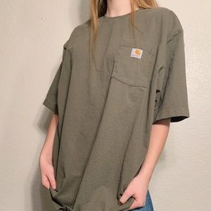 carhartt oversized green tee